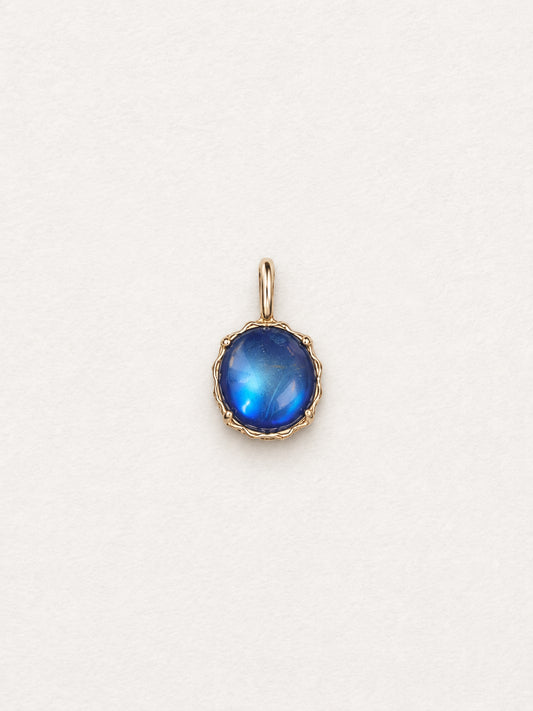 LUMERUNE Moonveil reversible lapis lazuli and labradorite pendant in a gold toned setting