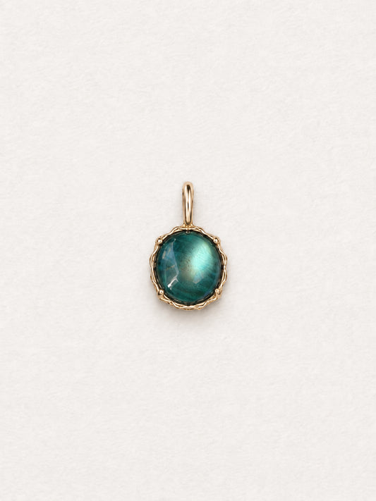 LUMERUNE Moonveil Malachite Pendant With Labradorite Reversible — reversible labradorite and green malachite