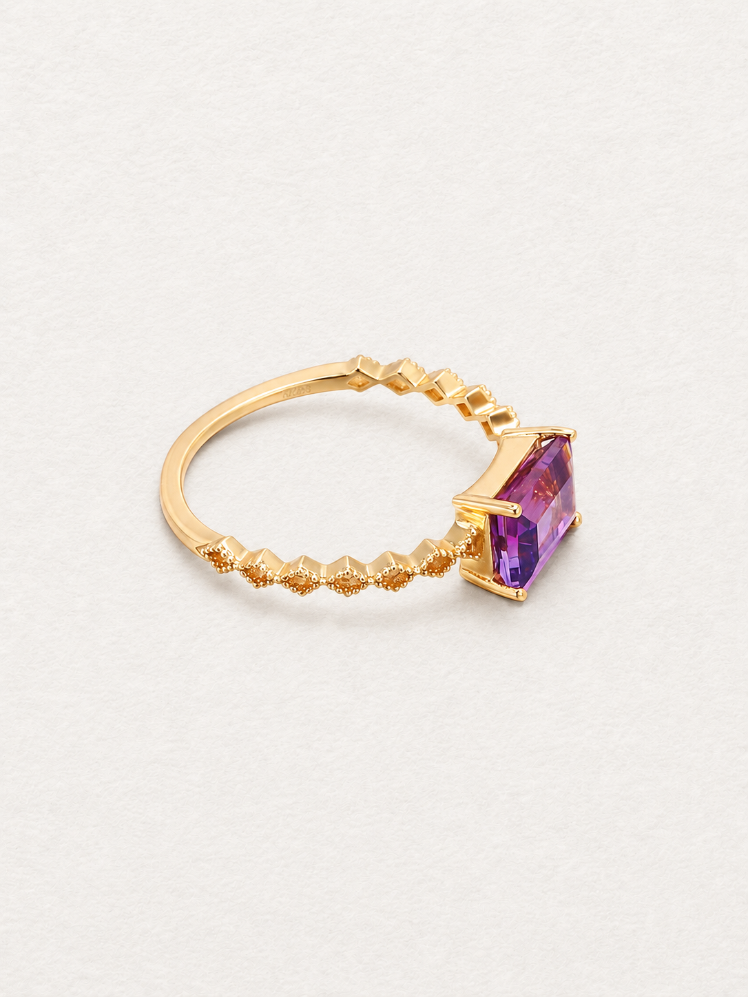 LUMERUNE Violet Amethyst Ring Princess-Cut — princess cut amethyst on a gold toned band