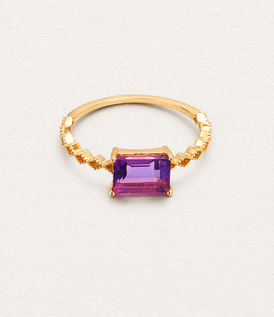 LUMERUNE Violet Amethyst Ring Princess-Cut — princess cut amethyst on a gold toned band