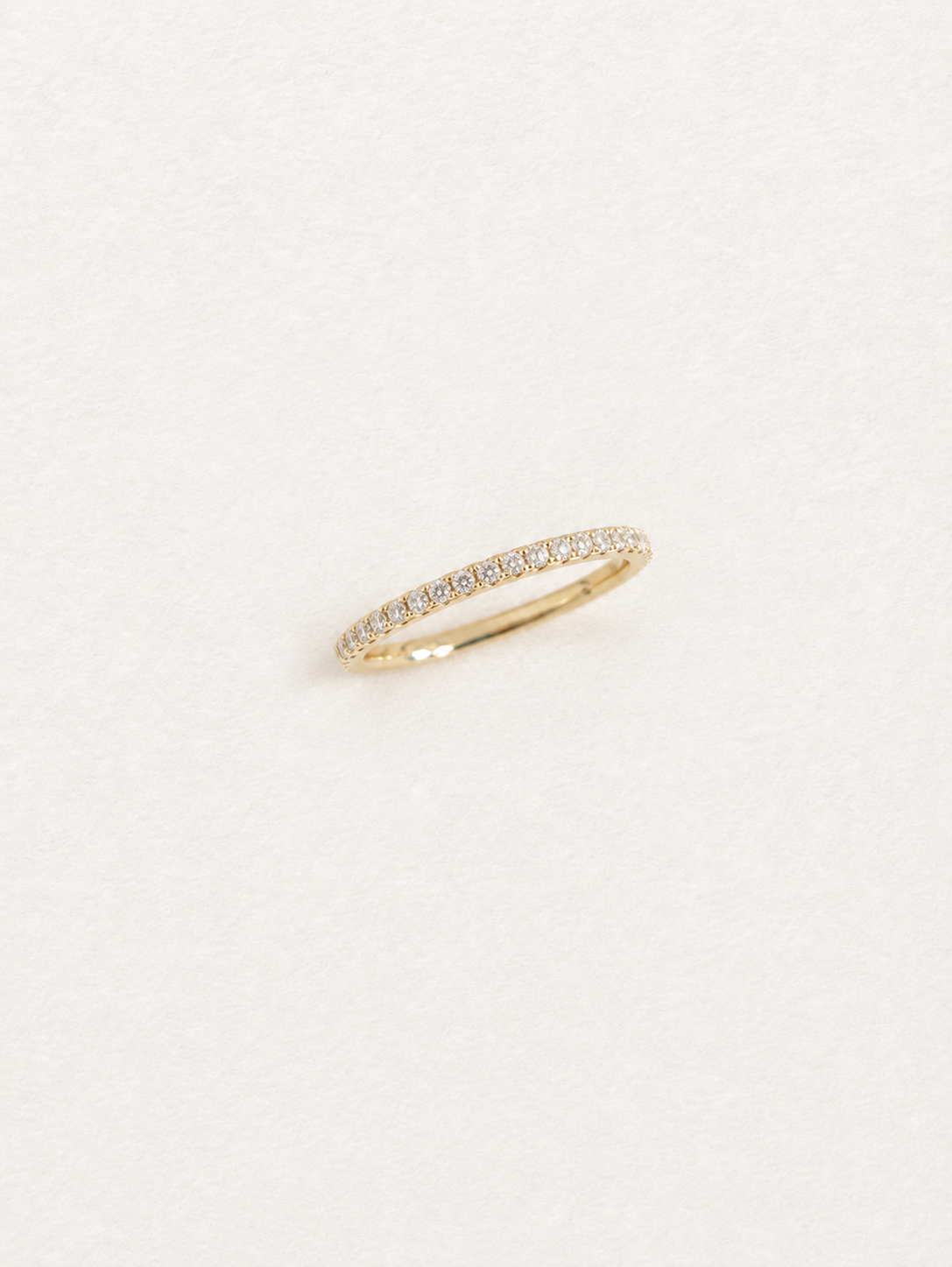 Starlight – Bague pavée de zircons blancs