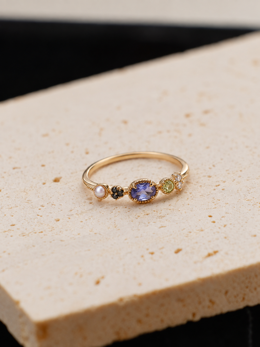 Bonbon Iolite Ring