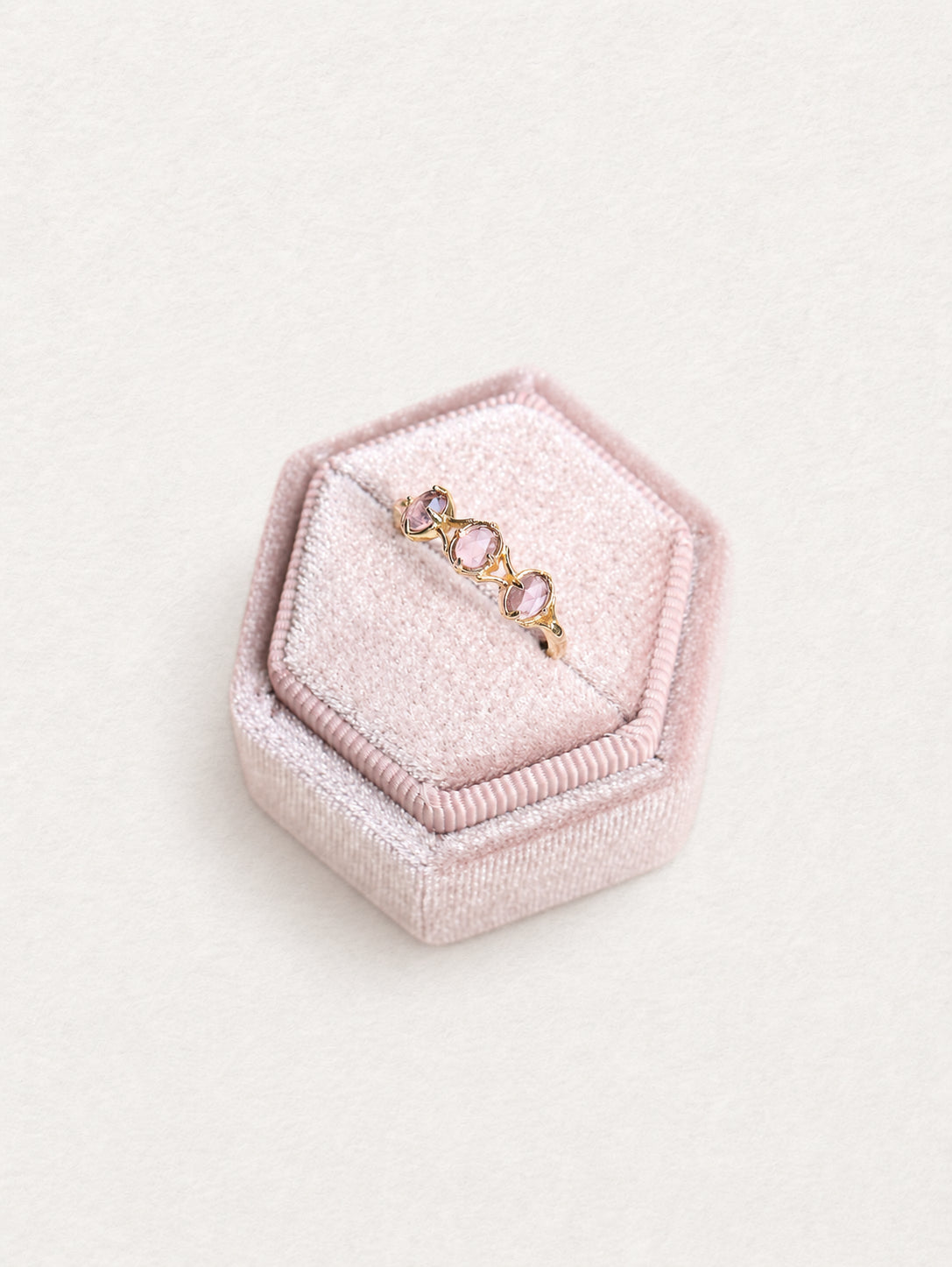 Bonbon Amethyst Ring