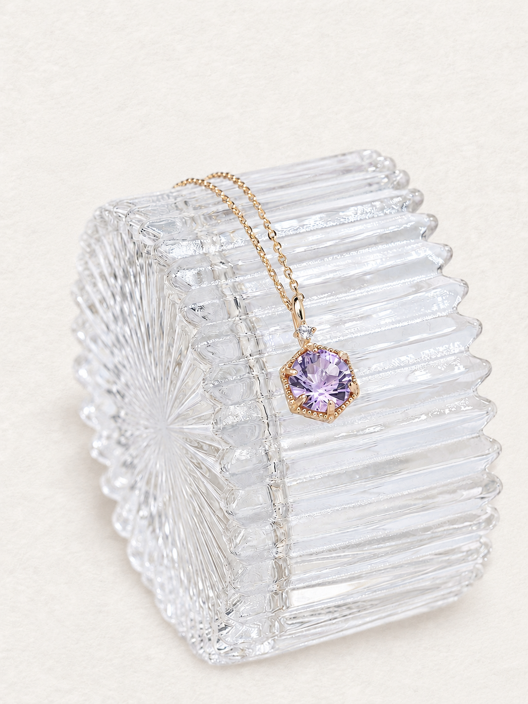 Firework-Cut Amethyst Pendant