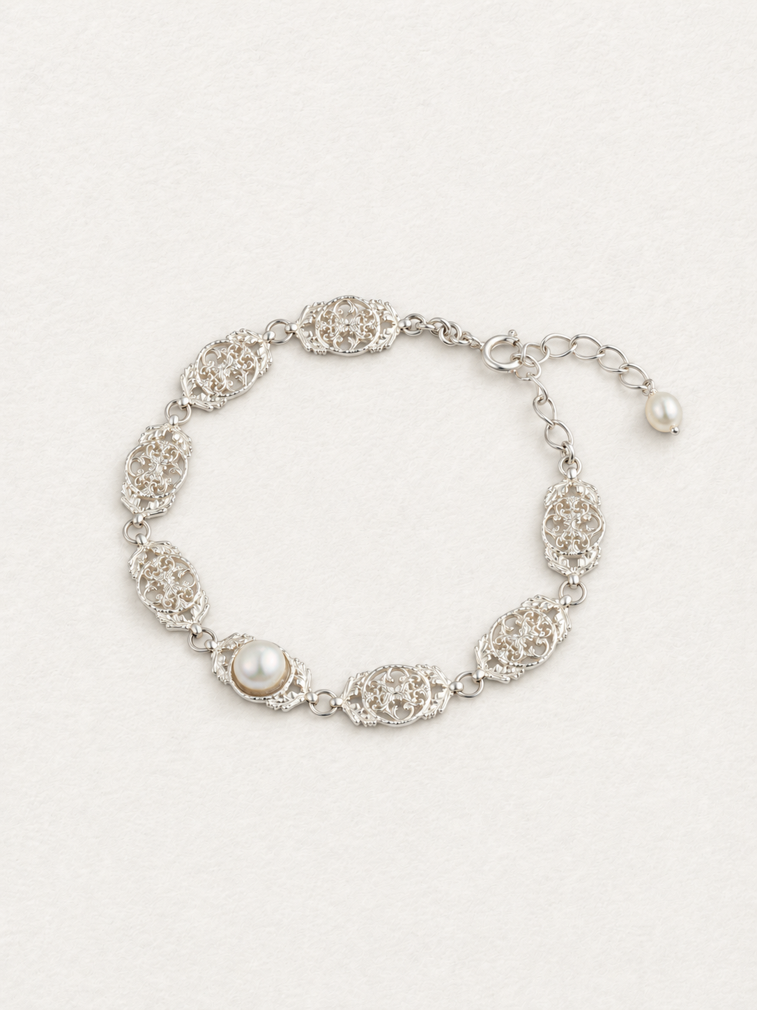 Lace Pearl Bracelet