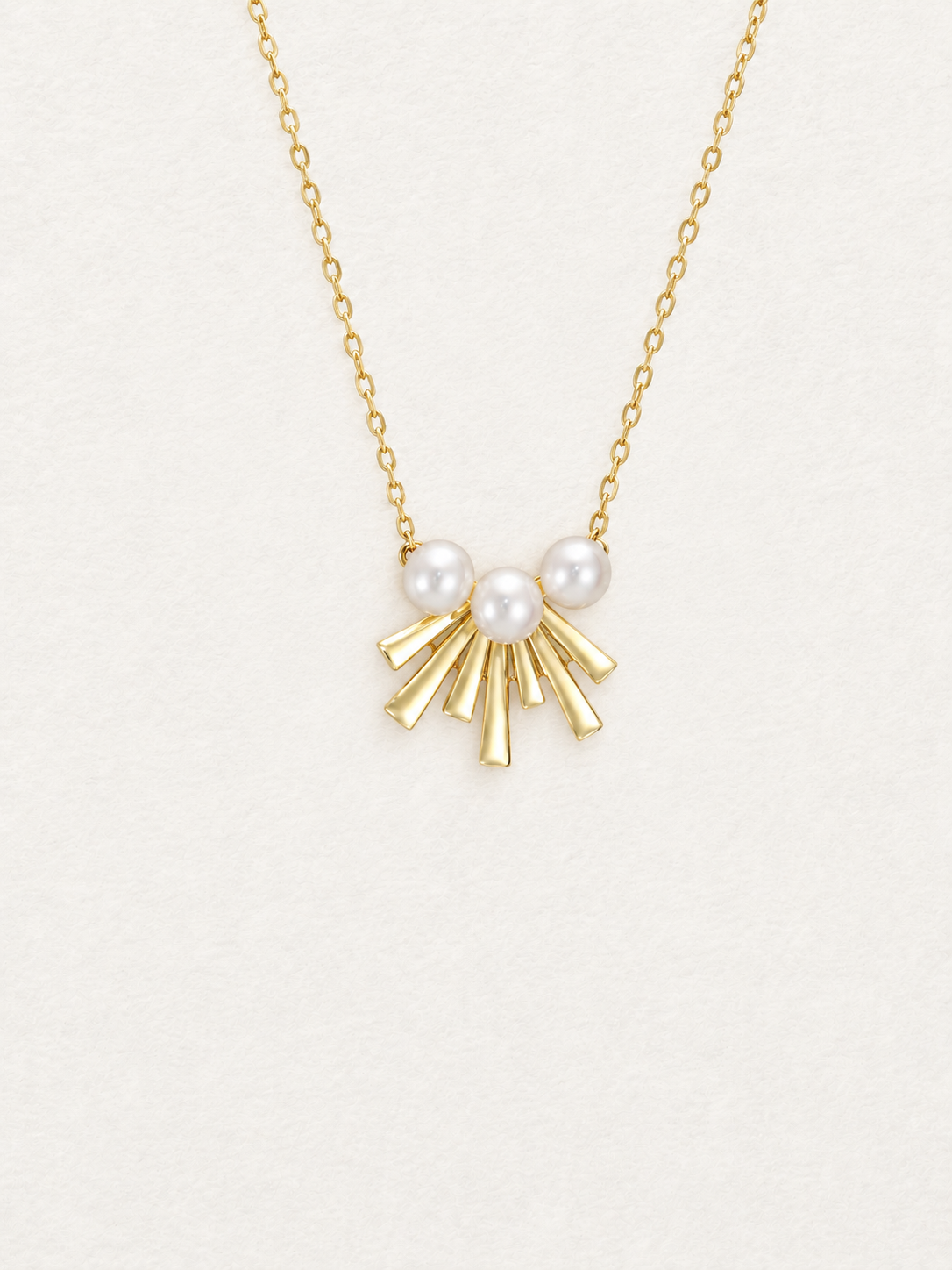 Bloom Pearl Necklace