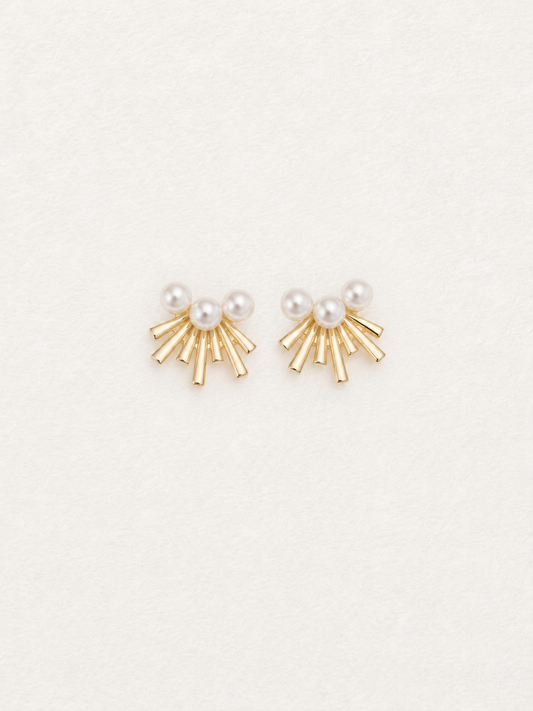 Bloom Pearl Stud Earrings
