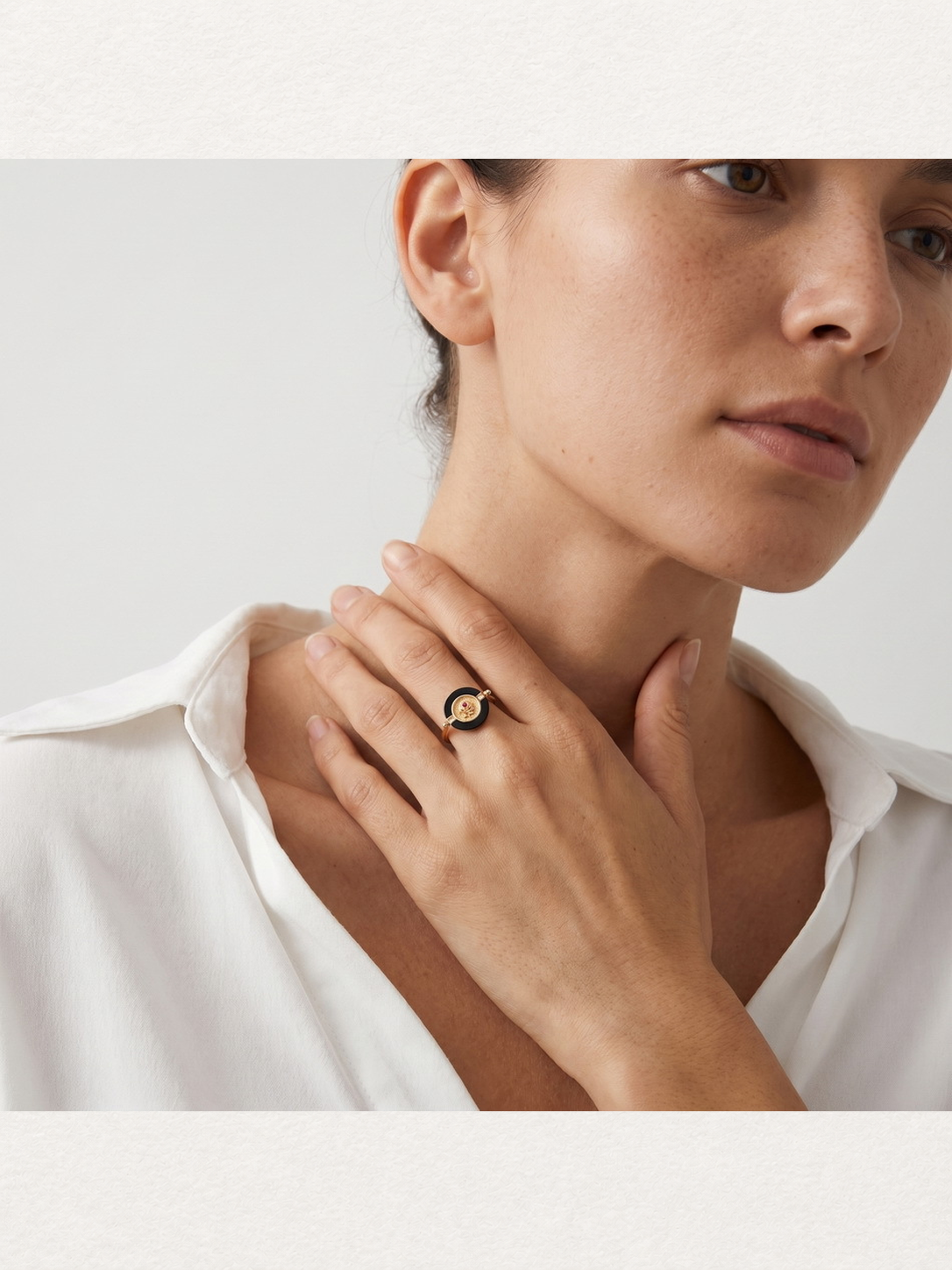 Reversible Rose Black Agate Ring