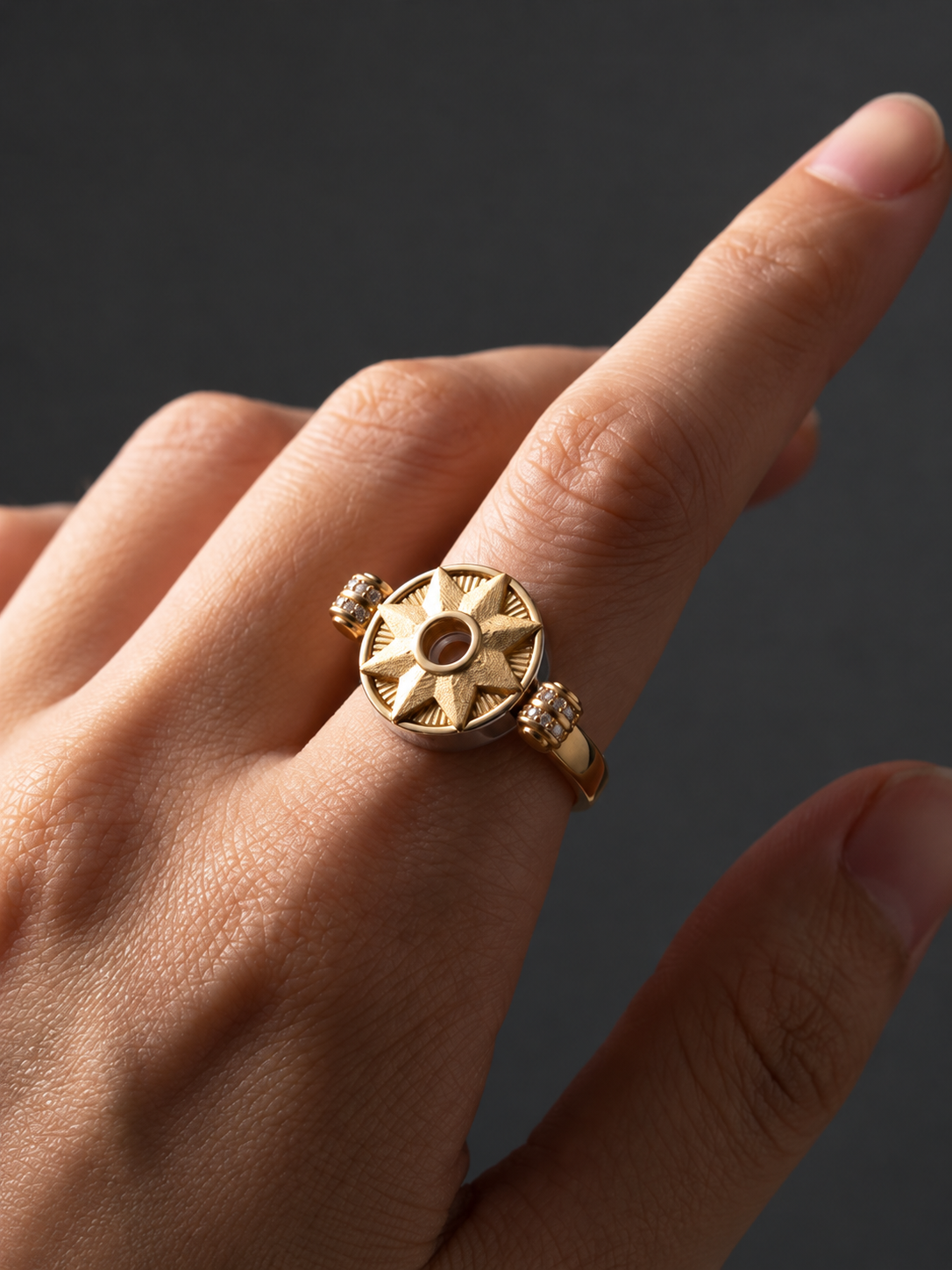 Compass Spinner Ring