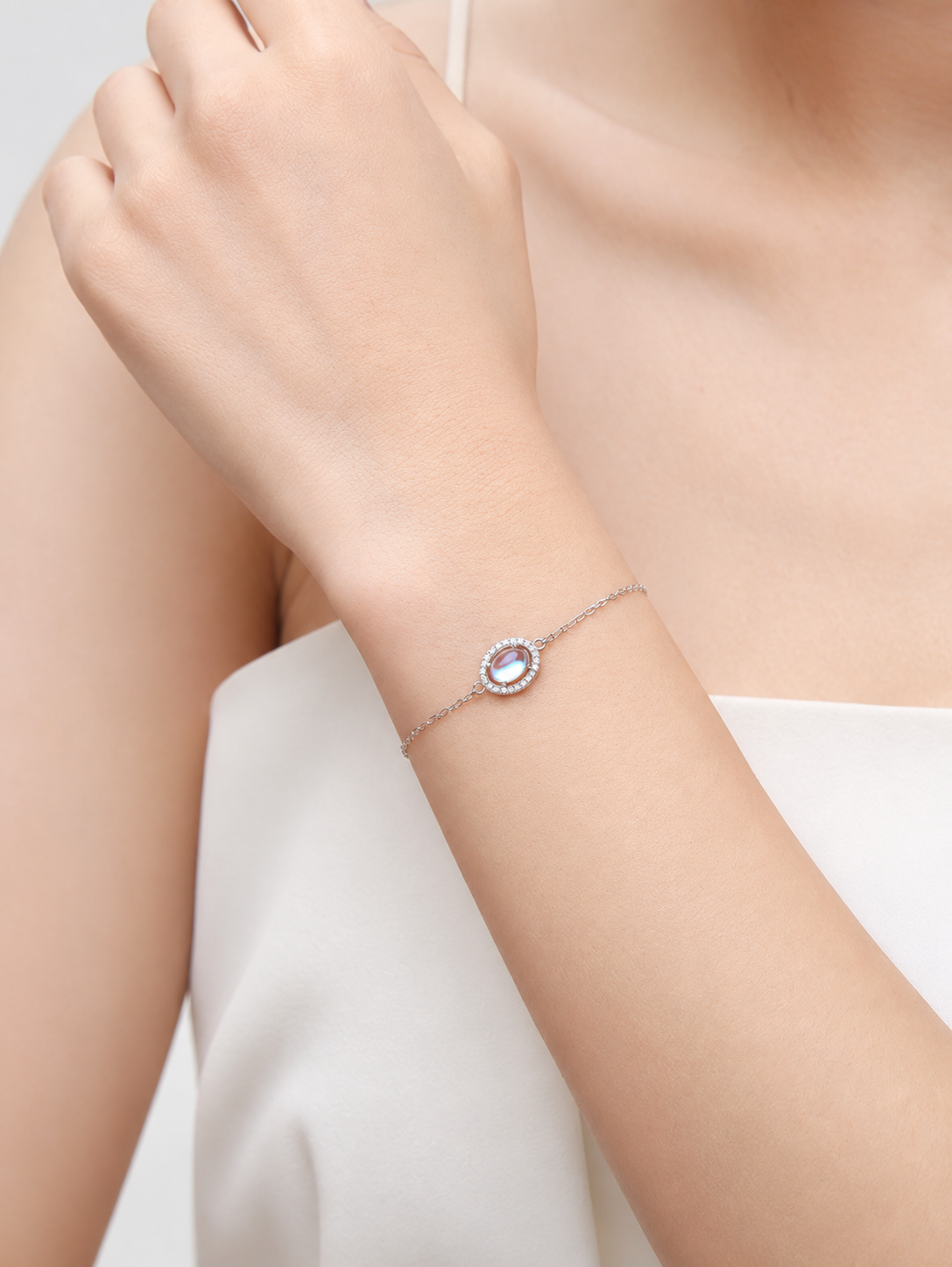 Perlenarmband mit Spitzenmuster